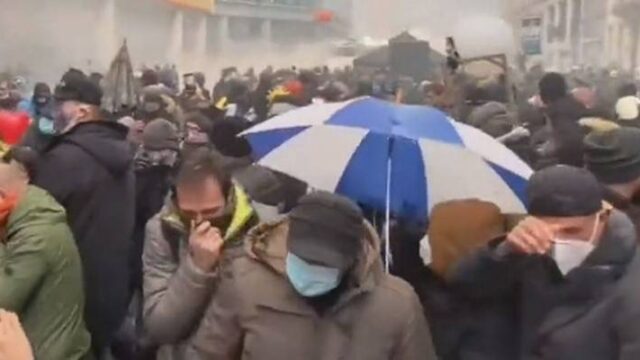 Διαδηλώσεις κατά του εμβολιασμού στο Βέλγιο (video)
