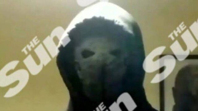 Nεαρός απειλεί να σκοτώσει με τόξο την Ελισάβετ (video)