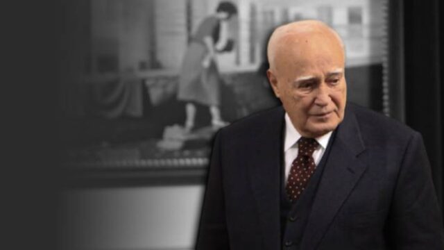 Με τιμές αρχηγού κράτους η κηδεία του Κάρολου Παπούλια