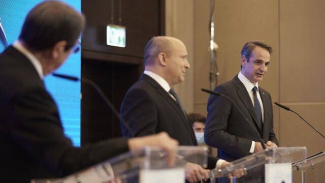 Συνάντηση Μητσοτάκη-Μπένετ – Τριμερής με Κύπρο, Ισραήλ