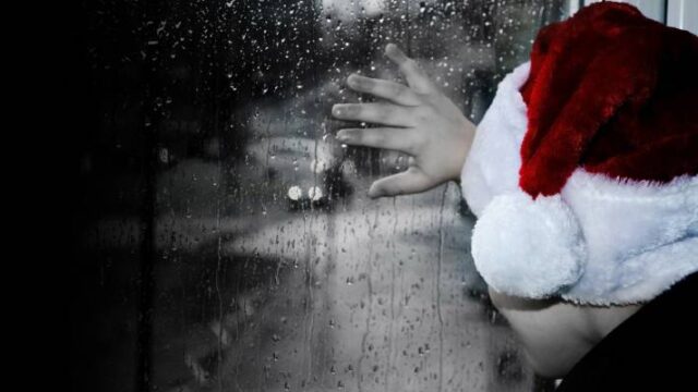 Χριστουγεννιάτικοι ρεμβασμοί – Συγκριτισμοί και προβληματισμοί, Κρινιώ Καλογερίδου