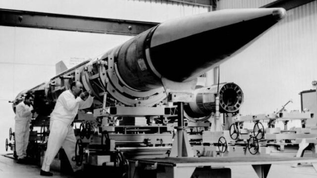 Τα πυρηνικά όπλα του Ισραήλ – Πώς κατασκευάστηκαν και πόσα είναι, Ευθύμιος Τσιλιόπουλος