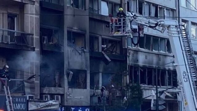 Ισχυρή έκρηξη σε κτίριο της Λεωφόρου Συγγρού (video)
