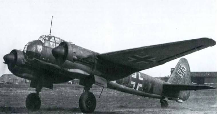 Η γερμανική επίθεση στην Ελλάδα – Η πρώτη κατάρριψη γερμανικού αεροσκάφους, Ηρακλής Καλογεράκης