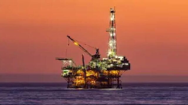 TotalEnergies: Αποχωρεί από τις έρευνες σε Δυτική και Νοτιοδυτική Κρήτη