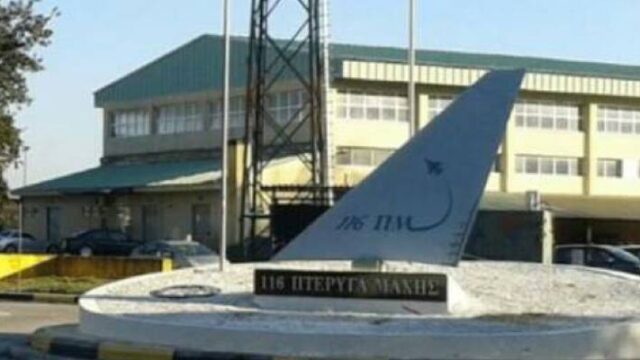 Στο ψυχιατρείο ο 47χρονος που έριξε το ΙΧ του στην είσοδο στρατιωτικής μονάδας