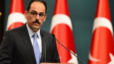 Στη Δαμασκό ο αρχηγός της ΜΙΤ – Κοντά σε συμφωνία η Μόσχα για τις βάσεις;