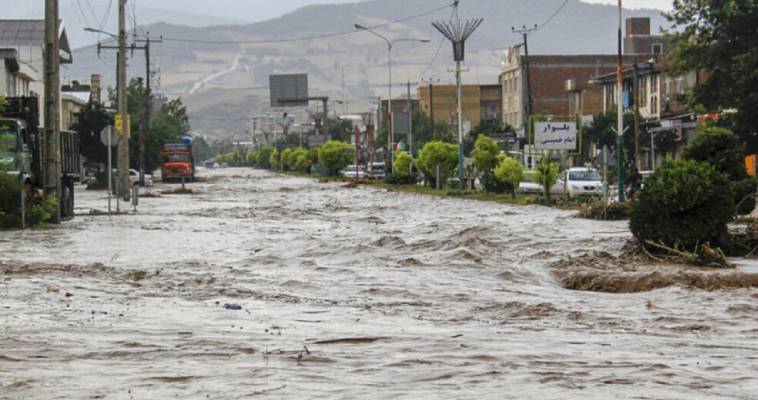 Δεκάδες νεκροί από πλημμύρες στο Ιράν - Επλήγη και η Τεχεράνη (video),