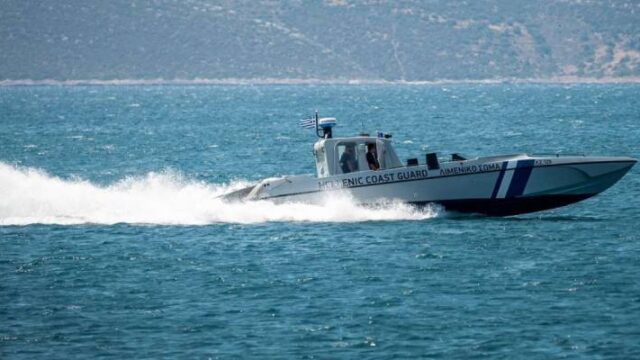 Συνεχίζονται οι έρευνες για τον αγνοούμενο κολυμβητή στη Χαλκιδική,