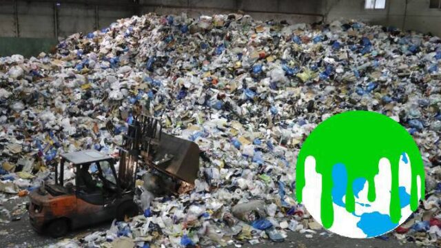 Το Greenwashing των πλαστικών απορριμμάτων, Γεώργιος Καρακατσάνης