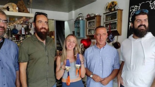 Στο τσιπουράδικο η Αντιγόνη με δύο χρυσά μετάλλια στο στήθος! (video),