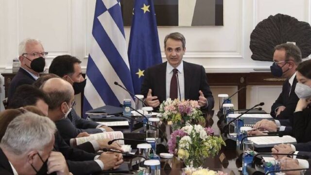 Μητσοτάκης προς Άγκυρα: Έχουμε την Ευρώπη και το ΝΑΤΟ,