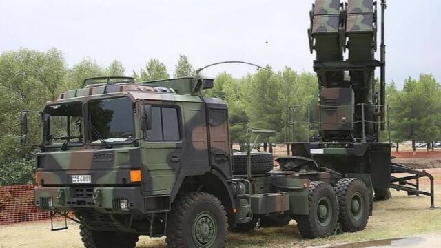 Η Ισπανία θα στείλει πυραύλους για συστήματα Patriot στην Ουκρανία, σύμφωνα με την El Pais