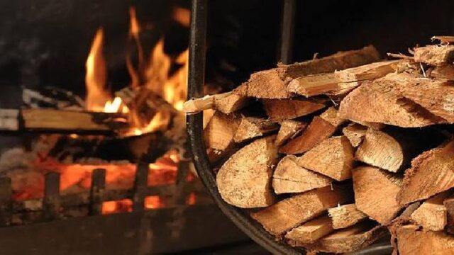 Πλαφόν στο περιθώριο κέρδους για καυσόξυλα-πέλετ