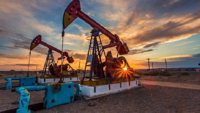 Ρωσία :"Κόβει" το πετρέλαιο σε όσα κράτη επιβάλλουν πλαφόν στη τιμή του