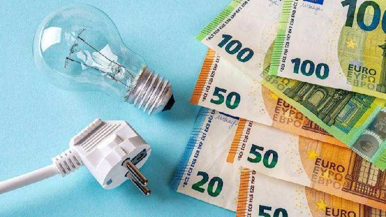 Ποιες είναι οι επιδοτήσεις ηλεκτρικού ρεύματος για τον Νοέμβριο