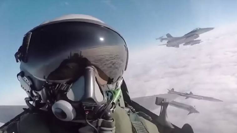 Γιατί είναι αυτοκαταστροφική η συζήτηση για τα τουρκικά F-16, Ζαχαρίας Μίχας