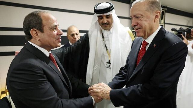 Πως το Κατάρ πιέζει την Αίγυπτο να τα βρει με την Τουρκία, Αλέξανδρος Τάρκας