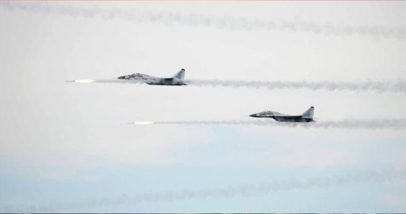 Γιατί απογειώθηκαν 80 μαχητικά της Νότιας Κορέας – Ένταση διαρκείας