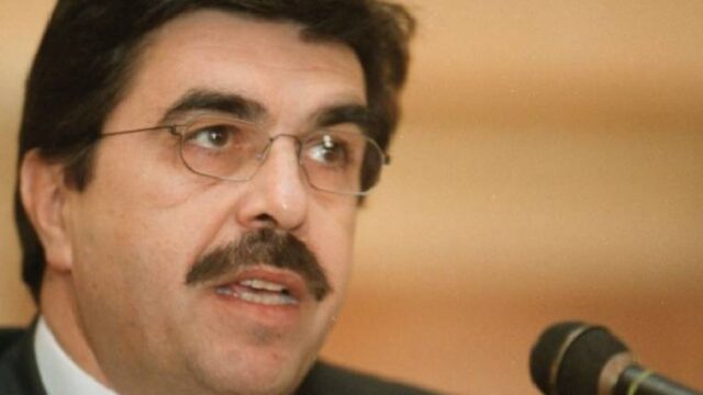 Πέθανε ο δημοσιογράφος Αντώνης Σκυλλάκος