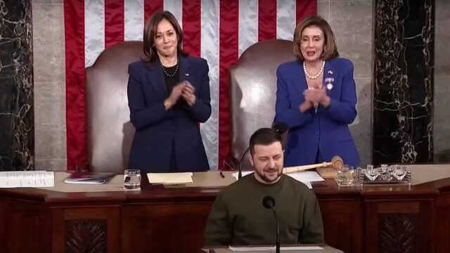 Η ομιλία Ζελένσκι στο Κογκρέσο – Χειροκροτήματα και Patriot