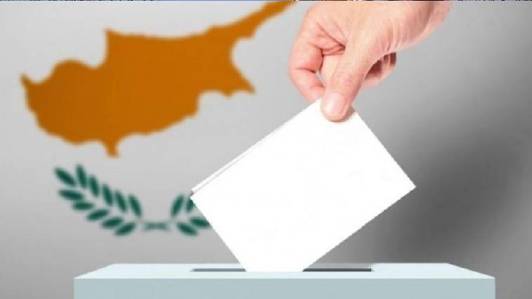 Δημοσόπηση-Κύπρος: Προβάδισμα Χριστοδουλίδη – Μάχη για την δεύτερη θέση