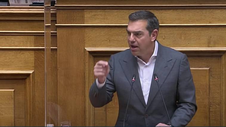 ΣΥΡΙΖΑ: Αποσύρει την Κοινοβουλευτική του Ομάδα από την Βουλή ο Τσίπρας (live)