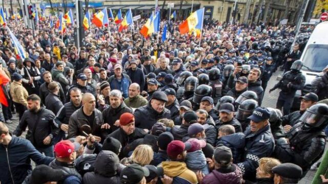 Οι "διαδηλώσεις της Κυριακής" δοκιμάζουν τις αντοχές της Μολδαβίας,