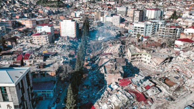Πως ο σεισμός ενταφίασε το κατασκευαστικό "θαύμα" της Τουρκίας, Γιάννης Σιδεράτος