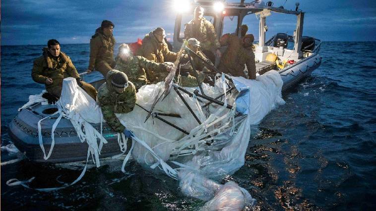 Τέλος οι εξωγήινοι για τον Λευκό Οίκο