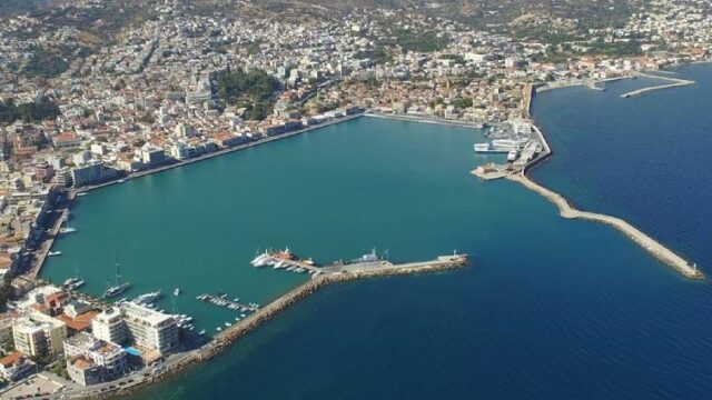 Έκλεισε το λιμάνι Χίου λόγω ακαταλληλότητας - Στα Μεστά τα πλοία,