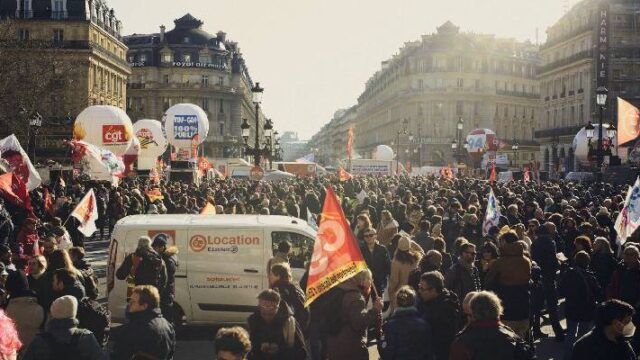 Γαλλία: Νέο απεργιακό κύμα κατά του συνταξιοδοτικού