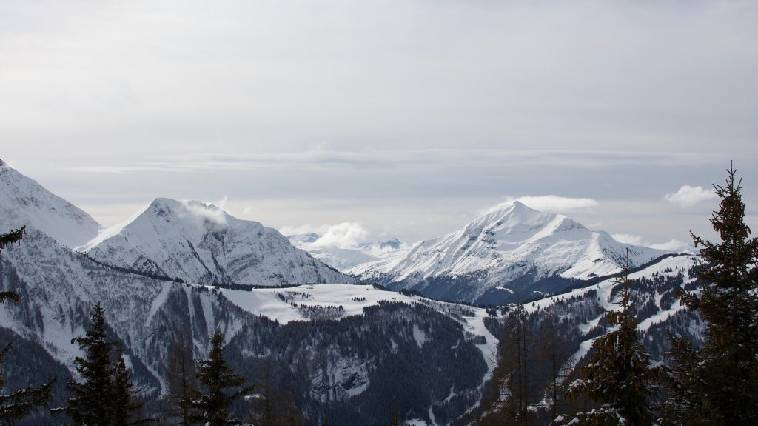 Συντριβή αεροσκάφους στις Άλπεις – Τρεις νεκροί