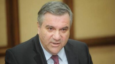 Χάρης Καστανίδης: Παραιτήθηκε από το ΠΑΣΟΚ εξαπολύοντας "πυρά" κατά Ανδρουλάκη