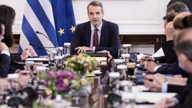 Ορκίστηκε πρωθυπουργός ο Μητσοτάκης – Τα ονόματα για τη νέα κυβέρνηση