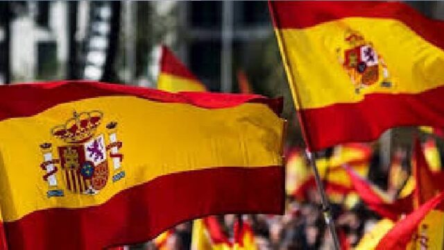 Ισπανία: Εκλογές με το "φάντασμα" της ακροδεξιάς να πλανιέται