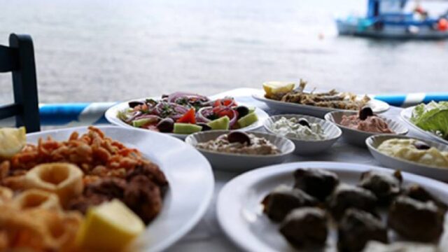 Ελληνικά πιάτα και τυριά στα top 100 στον κόσμο - Ένα στα 50 χειρότερα, Όλγα Μαύρου