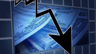 Δημόσιο Χρέος: Κάτω από το όριο του 140% του ΑΕΠ η αποκλιμάκωση το 2026