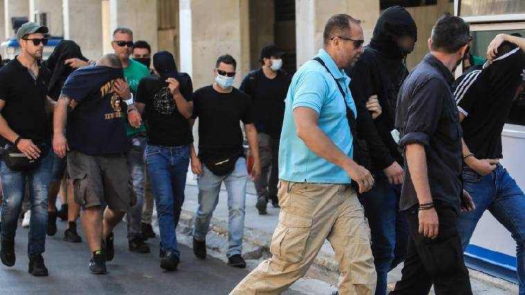 Προφυλακίστηκαν και οι 30 πρώτοι κατηγορούμενοι - Στην Αθήνα ο Mr. UEFA,