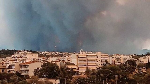 Εκκενώνονται άλλοι τέσσερις οικισμοί στην Αλεξανδρούπολη