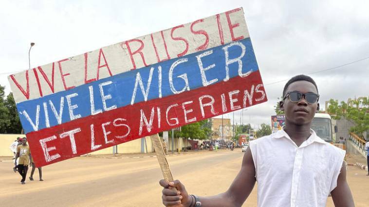 Τα αδιέξοδα της Γαλλίας στην Αφρική – Τί σηματοδοτεί το πραξικόπημα στον Νίγηρα, Γιώργος Βενέτης