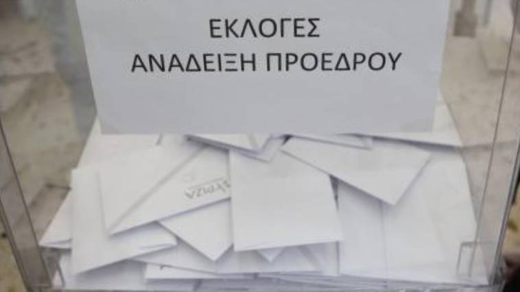 Στις κάλπες για τον τελικό τα μέλη του ΣΥΡΙΖΑ - 180.000 οι εγγεγραμμένοι,
