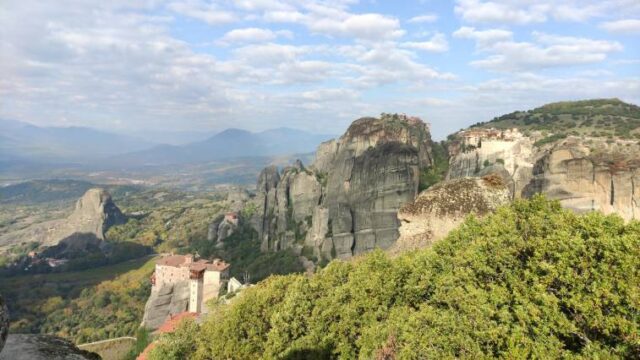 Μετέωρα: Ένας μαγευτικός προορισμός για το τριήμερο της 28ης Οκτωβρίου,