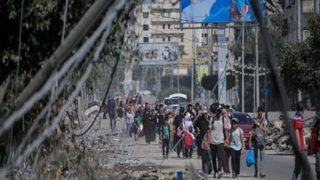 "Παύσεις" πυρός και "ανθρωπιστικούς διαδρόμους" στη Γάζα ζητούν οι Ευρωπαίοι