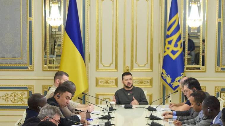 H ουκρανική κρίση είχε λήξει πριν καν ξεσπάσει, Έκτακτη Συνεργασία