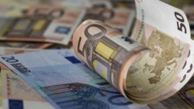 Πρόστιμα σε πέντε τράπεζες για “εναρμονισμένη πρακτική” στις χρεώσεις – Από 1.5 έως 2 ευρώ οι χρεώσεις στο εξής