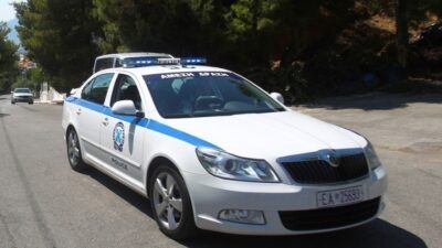 Μεθυσμένος οδηγός πατινιού έπεσε σε μπλόκο της Τροχαίας και συνελήφθη