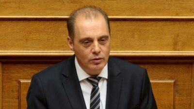 Ελλ. Λύση: Η ΝΔ που “θα ακύρωνε τη συμφωνία των Πρεσπών” παρακαλεί τα Σκόπια να την εφαρμόσουν