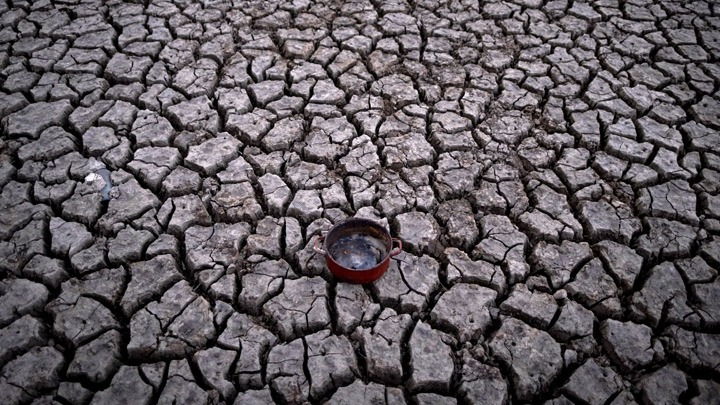 Προβληματισμός για την ξηρασία και τη ζέστη