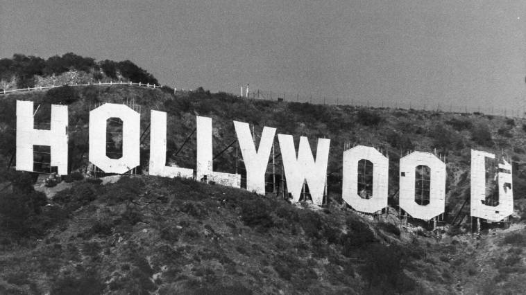 Η ιστορία της αιωνόβιας πινακίδας "Hollywood", Νεφέλη Λυγερού
